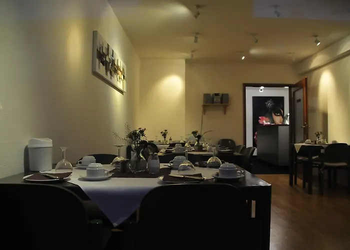 Hotel Zum Brunnen Friedberg (Bavaria)