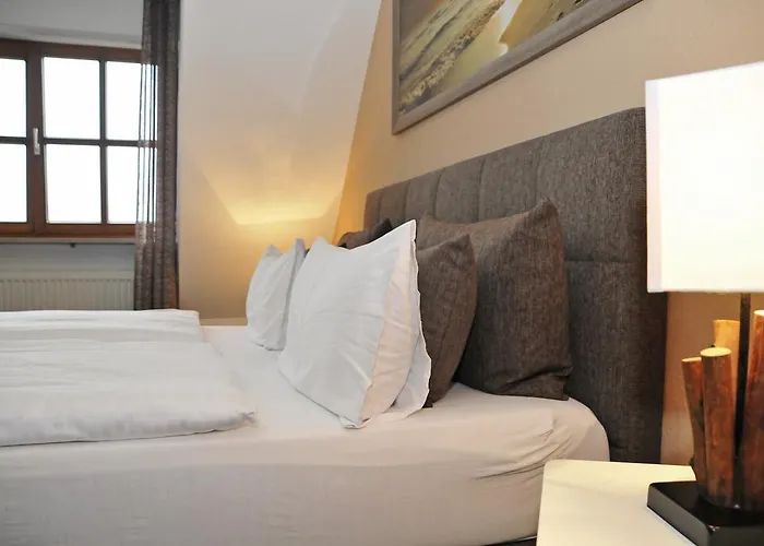 Hotel Zum Brunnen Friedberg (Bavaria)